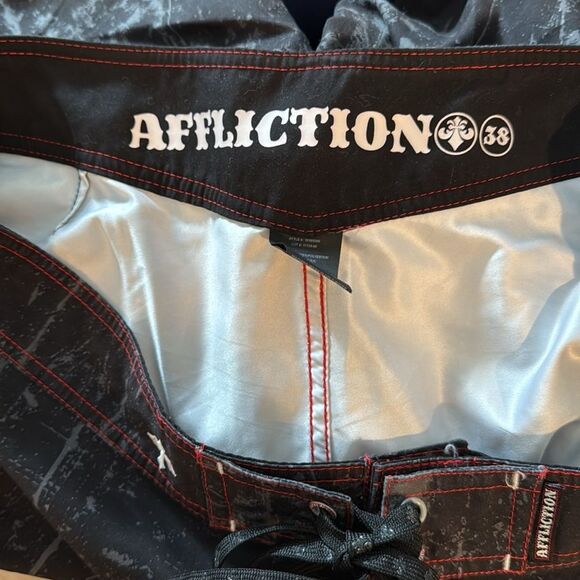 Affliction Men's Boardshorts Royal Chromatic Surf Swimming Trunk, Size 38 - Picture 9 of 11